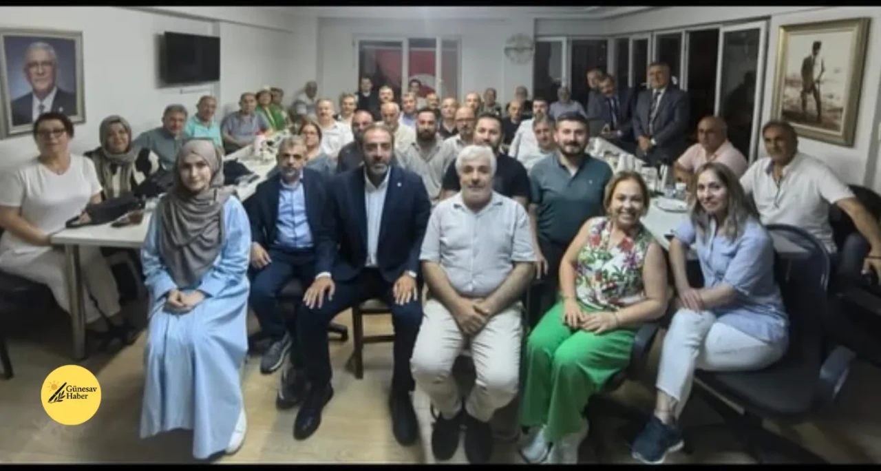 İYİ Parti Kartal'da Değişim Rüzgarları: Önder Karakelle'nin Yönetim Kadrosu Tanıtıldı