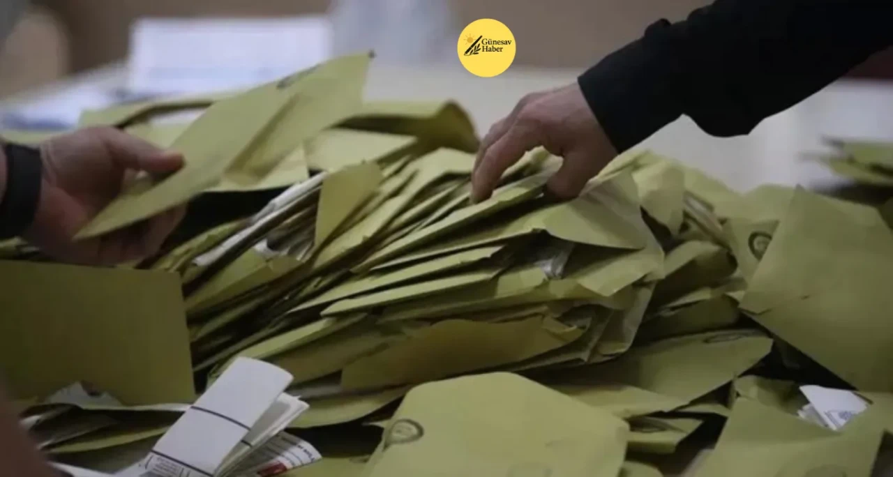 Şirketler Peş Peşe Sonuçları Açıkladı! Yeni Anketler Zirve Yarışındaki Heyecanı Artırıyor
