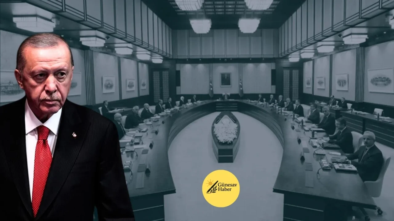 **Erdoğan Kabine Değişikliği Yapacak: Dört Bakanın Ayrılması Gündemde**