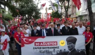 Avcılar’da 30 Ağustos Zafer Bayramı’nın 103. Yılı Coşkuyla Kutlandı – Binlerce Vatandaş Sokaklara Taştı