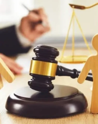 Antalya’da DNA Şoku: 16 Yıllık Evliliğin Ardından İki Çocuğun Babası Kuzeni Çıktı