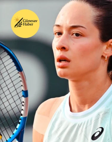 **Zeynep Sönmez, Wimbledon'da 75 Yıl Sonra 3. Tura Yükselmeyi Başaran İlk Türk Tenisçi Oldu!** 🎉✨🇹🇷