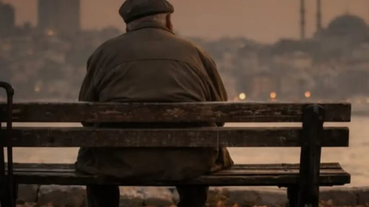 YAŞLILIK MESELESİ: BU ÜLKEDE KİM KİMİN YÜKÜ?